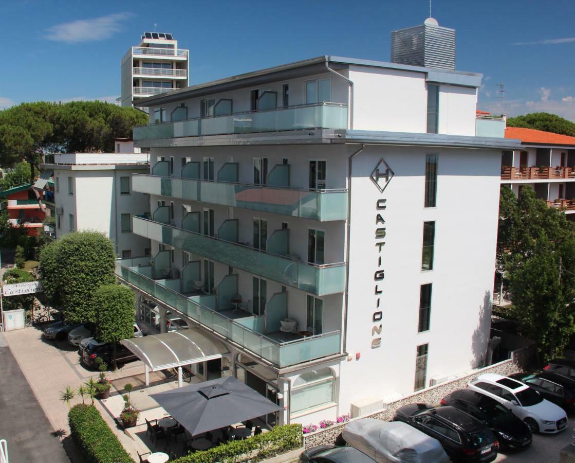 Hotel Castiglione Lignano Sabbiadoro Exterior foto